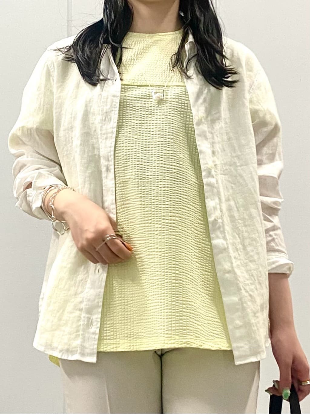 misakiさんの「INDIVI｜スクエアトップロングネックレス」を使ったコーディネート