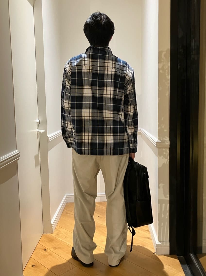 junyaさんの「DRESSTERIOR｜コーデュロイパンツ」を使ったコーディネート