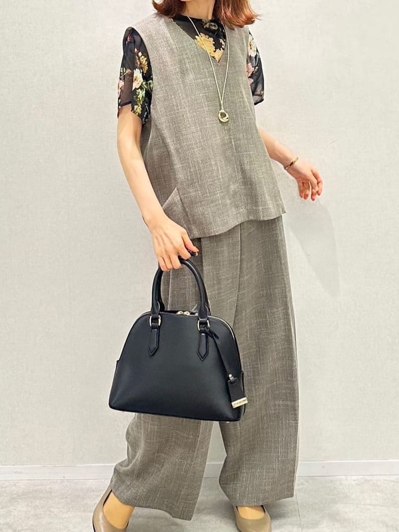 Miwaさんの「UNTITLED｜【接触冷感／コットン100／洗える／丸首】ノースリーブ天竺プルオーバー」を使ったコーディネート