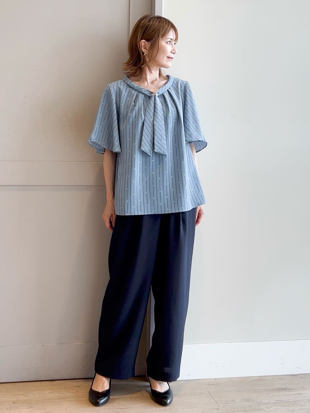 yamakoさんの「grove｜ロープベルトで差がつく 洗練リラックスパンツ」を使ったコーディネート