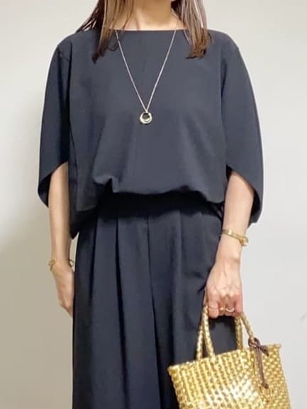 tomoさんの「UNTITLED｜メタリックメッシュトート」を使ったコーディネート