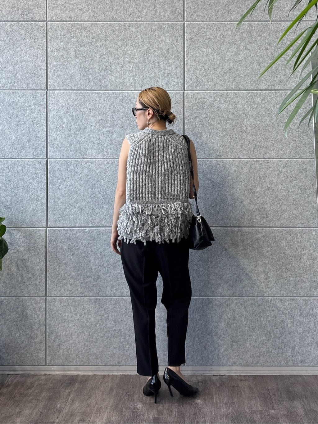 kotakiさんの「INDIVI｜Comfy SET UP｜イージーテーパードパンツ【セットアップ対応／通勤/カセット服】」を使ったコーディネート