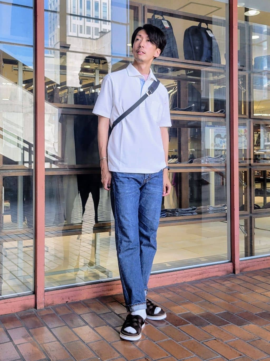 piroyaさんの「TAKEO KIKUCHI｜【抗菌防臭／9色5サイズ展開】ハニカムメランジ ポロシャツ」を使ったコーディネート