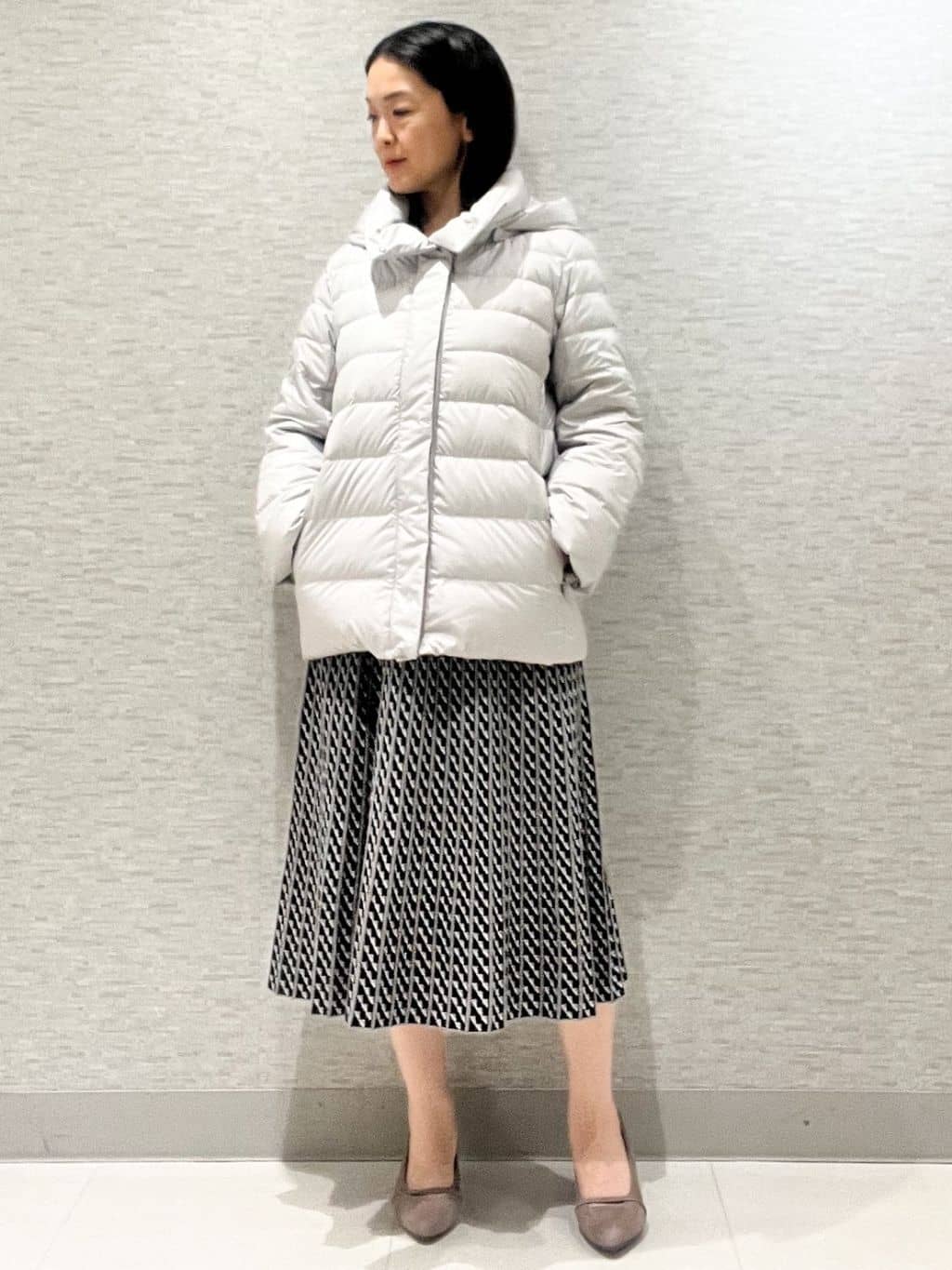 marikoさんの「Reflect｜【WEB先行カラーあり／セットアップ可】幾何調柄ニットスカート」を使ったコーディネート