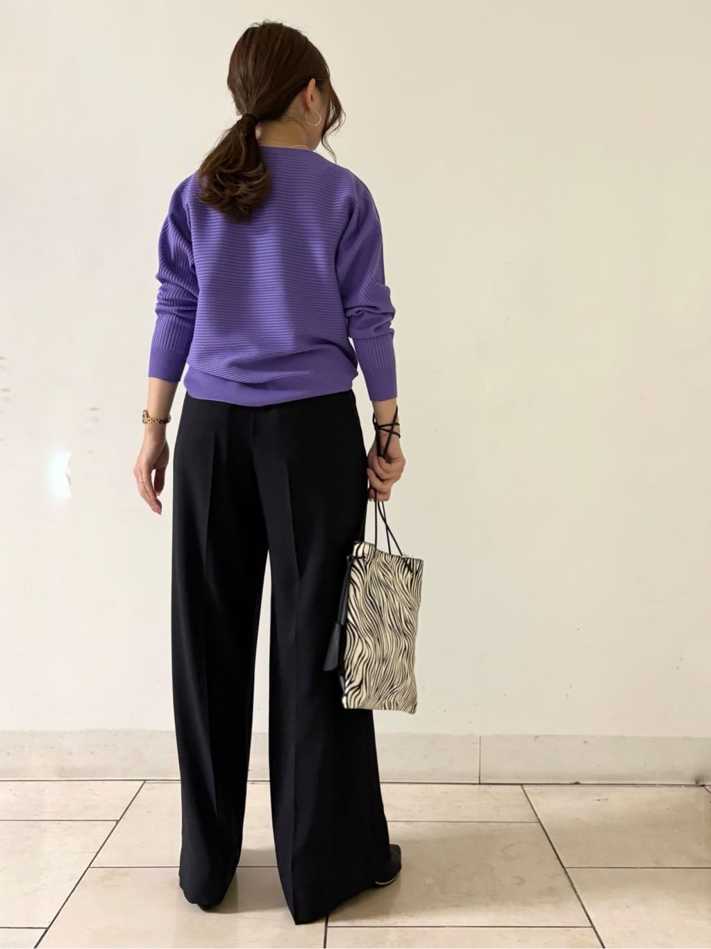 kahoさんの「INDIVI｜スクエアトップロングネックレス」を使ったコーディネート