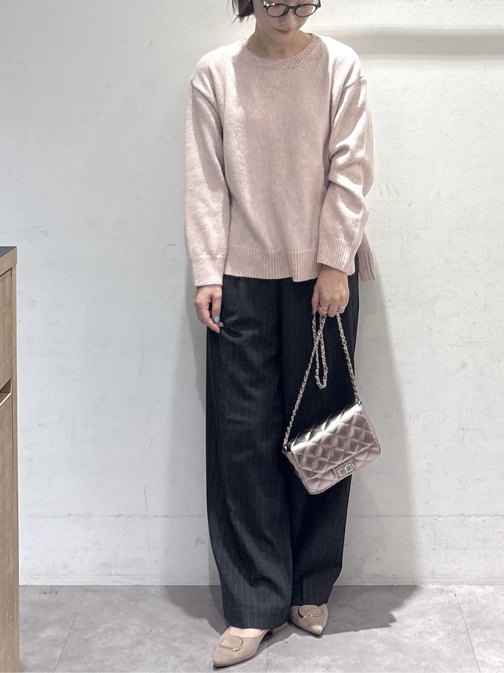 たけねぇさんの「OPAQUE.CLIP｜リラクシークルーネックニット【洗濯機OK】」を使ったコーディネート