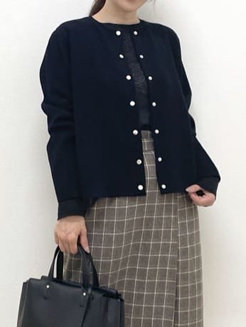 Akiさんの「OPAQUE.CLIP｜シアーラウンドネックカットソー【洗濯機洗い可】」を使ったコーディネート