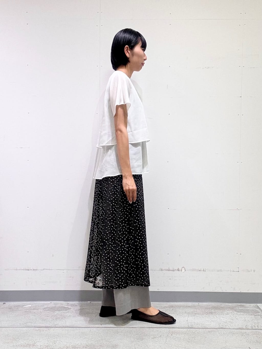 naoさんの「INDIVI｜【トレンド感◎】レイヤード レーススカート」を使ったコーディネート