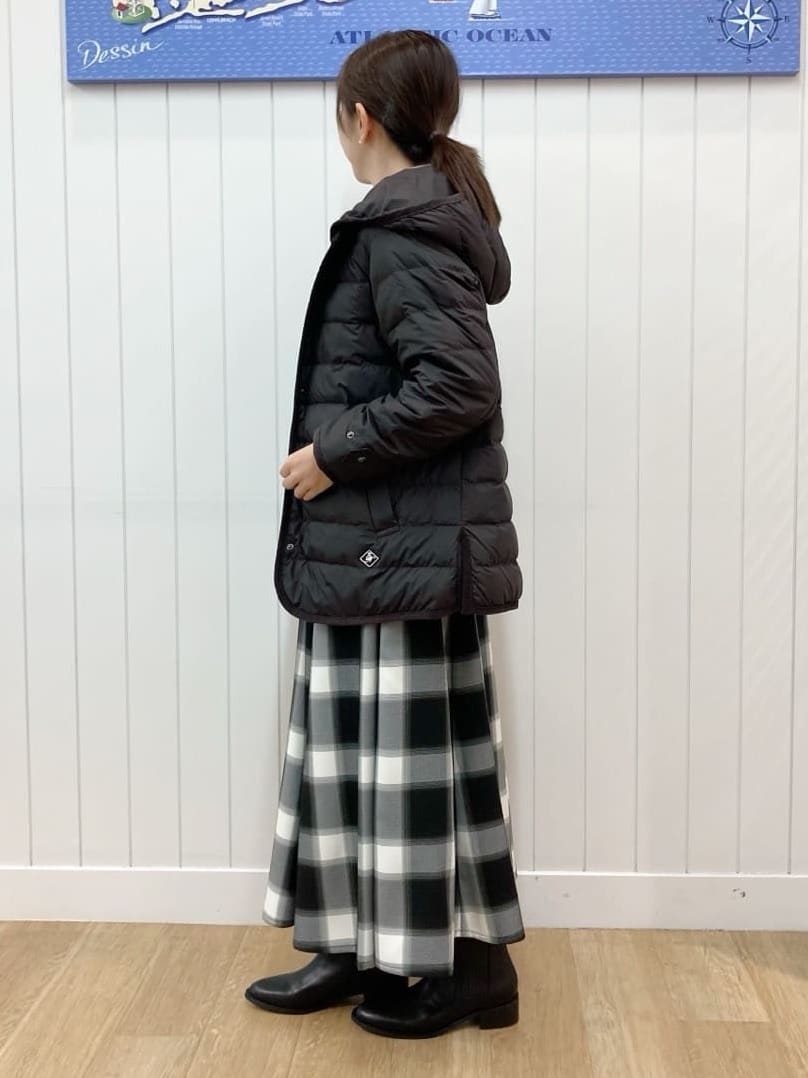 yoshiさんの「Dessin｜【撥水・2WAY】ミュラーダウンコートミドル丈」を使ったコーディネート