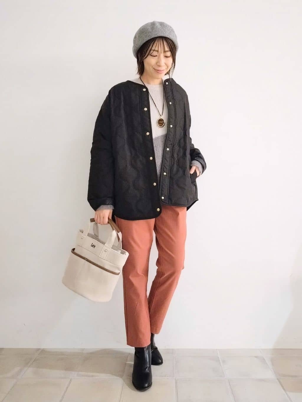 miomioさんの「SHOO･LA･RUE｜【高レビュー/洗濯機可/SS-LL】あったか裏起毛 のびのびストレッチ テーパードパンツ」を使ったコーディネート
