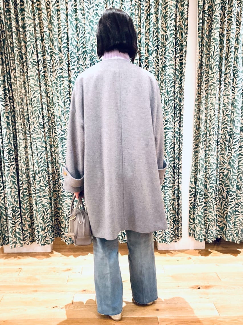 Furuさんの「DRESSTERIOR｜センタープレス ワイドストレートデニム」を使ったコーディネート