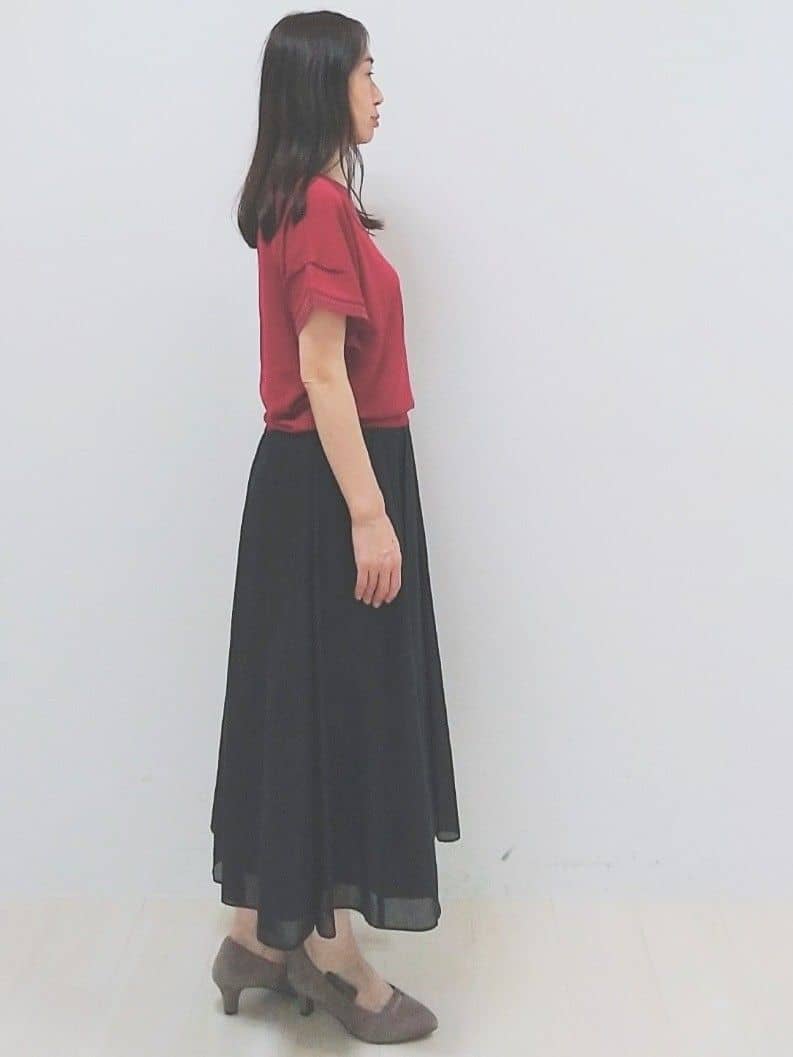 SANAさんの「Reflect｜【マシンウォッシュ可／セットアップ可】シアーボックスタックプリーツスカート」を使ったコーディネート