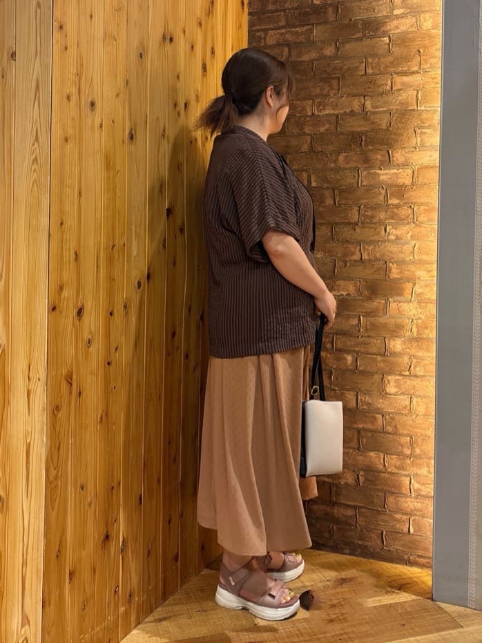 ゆかぴさんの「SHOO･LA･RUE｜【S-LL】さらりと1枚で決まる ジャカードワンピース」を使ったコーディネート