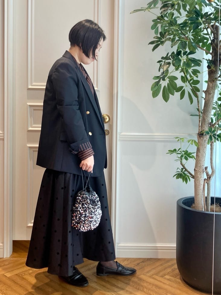 konominさんの「DRESSTERIOR｜スパンコール2WAY巾着バッグ」を使ったコーディネート