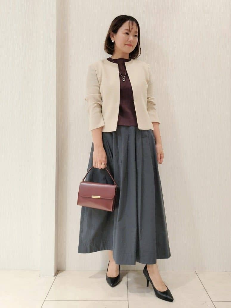 naokoさんの「UNTITLED｜【セットアップ可/エレガント】シアーチェックTブラウス」を使ったコーディネート