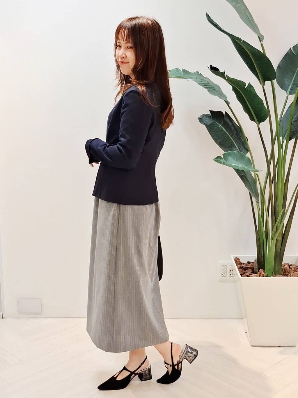 YuKaRiさんの「UNTITLED｜【洗える/ストレッチ性】スーツライク ストライプワンピース」を使ったコーディネート