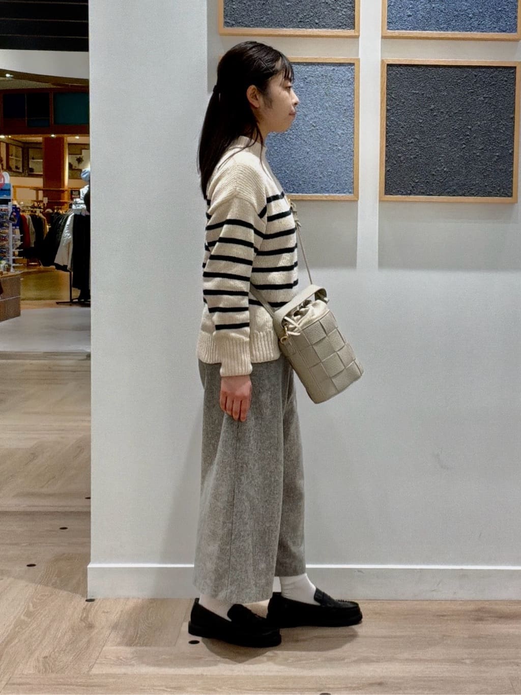 maruさんの「Dessin｜【洗える】ハイネックベロアモールニット」を使ったコーディネート
