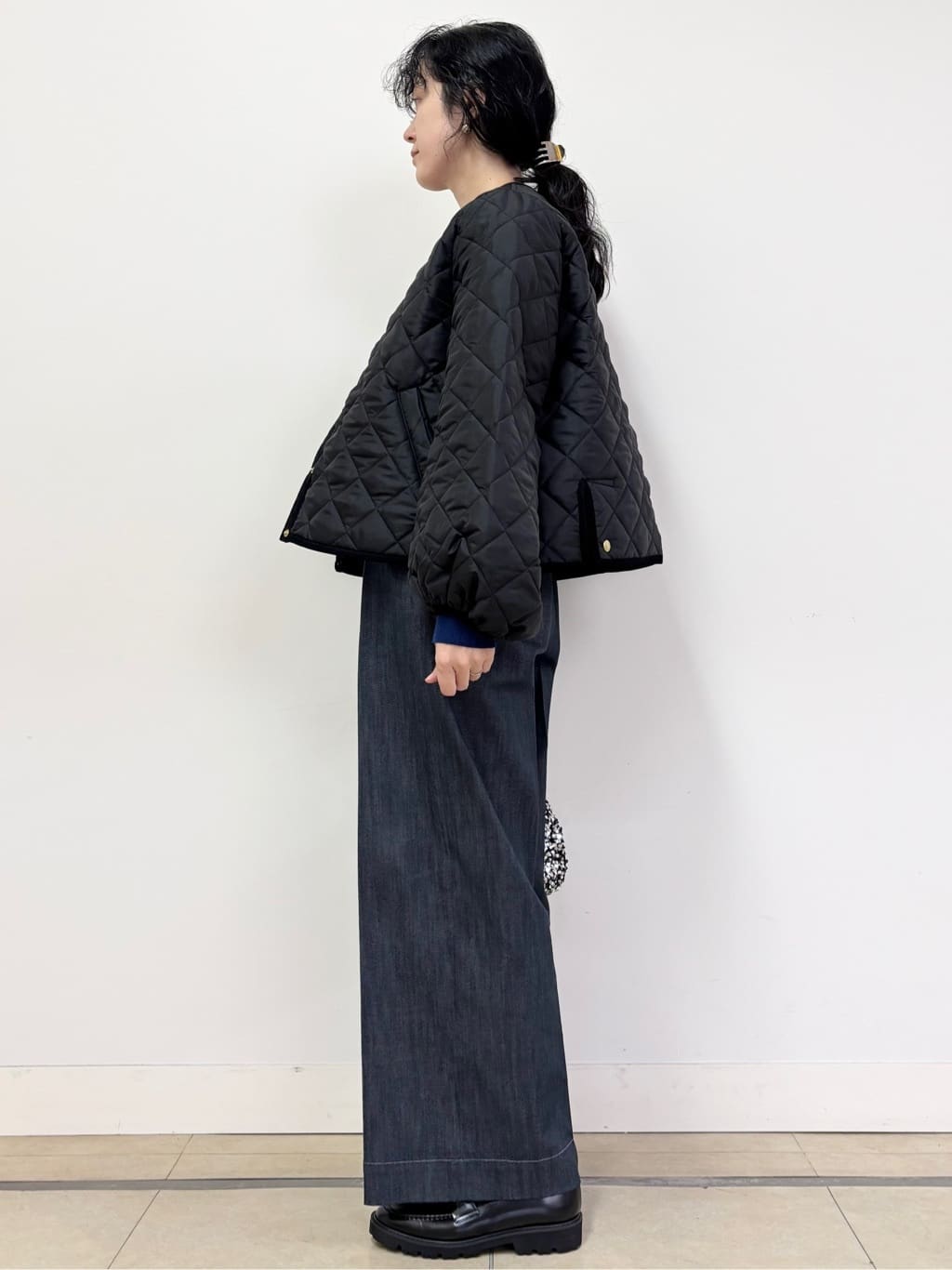 YOKOTAさんの「DRESSTERIOR｜◆ERICKA NICOLAS BEGAY（エリッカ ニコラス ビゲイ）【別注】ゴールドチョーカー」を使ったコーディネート