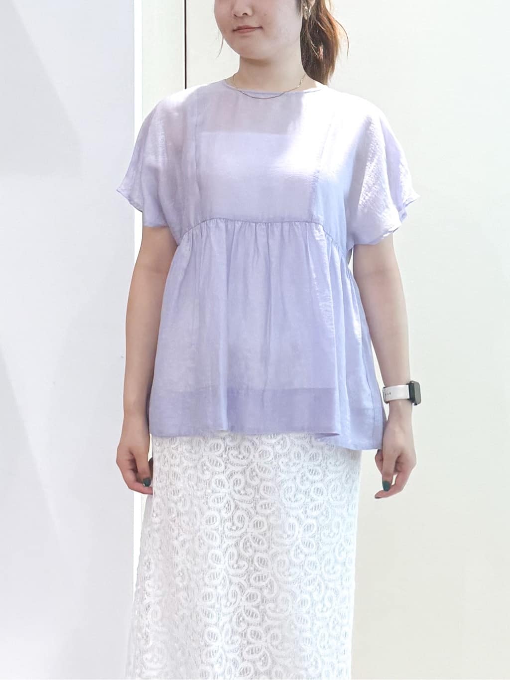 sayaさんの「OPAQUE.CLIP｜麻混シアーペプラムブラウス【洗濯機洗い可】」を使ったコーディネート