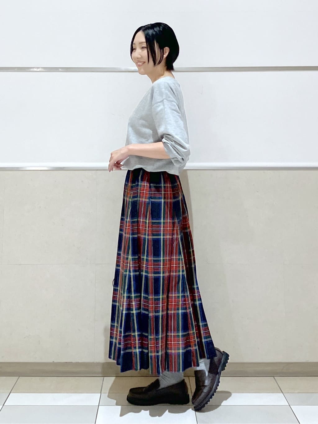 eriko さんの「Dessin｜【360度可愛い・洗える】バックヘンリーカットソー」を使ったコーディネート
