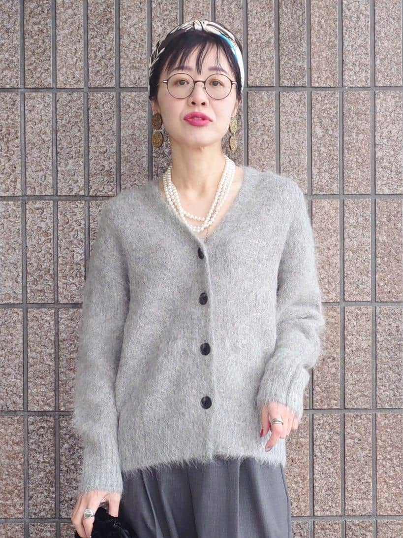 MUTSUKOさんの「UNTITLED｜【ゆったり】アルパカ混シャギー カーディガン」を使ったコーディネート