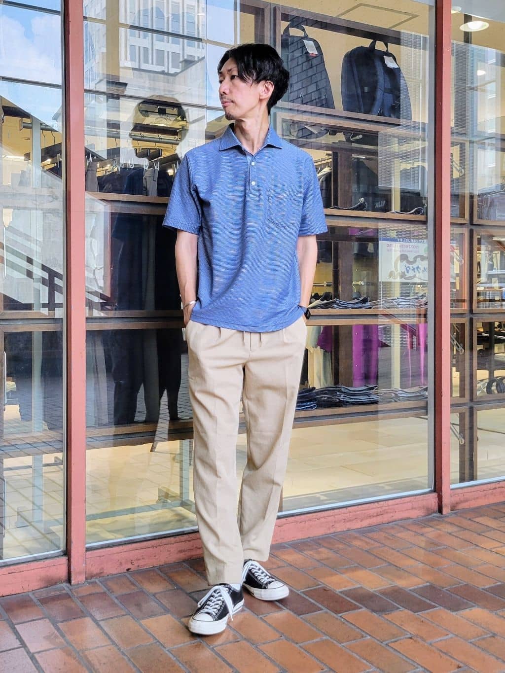 piroyaさんの「TAKEO KIKUCHI｜【抗菌防臭／9色5サイズ展開】ハニカムメランジ ポロシャツ」を使ったコーディネート