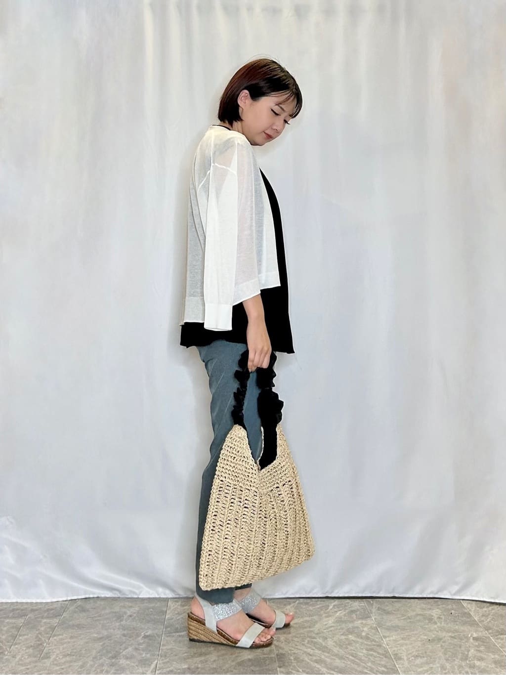 ネリさんの「SHOO･LA･RUE｜【S-LL/洗濯後しわになりにくい】上品にきれい見え スラブギャザーブラウス」を使ったコーディネート