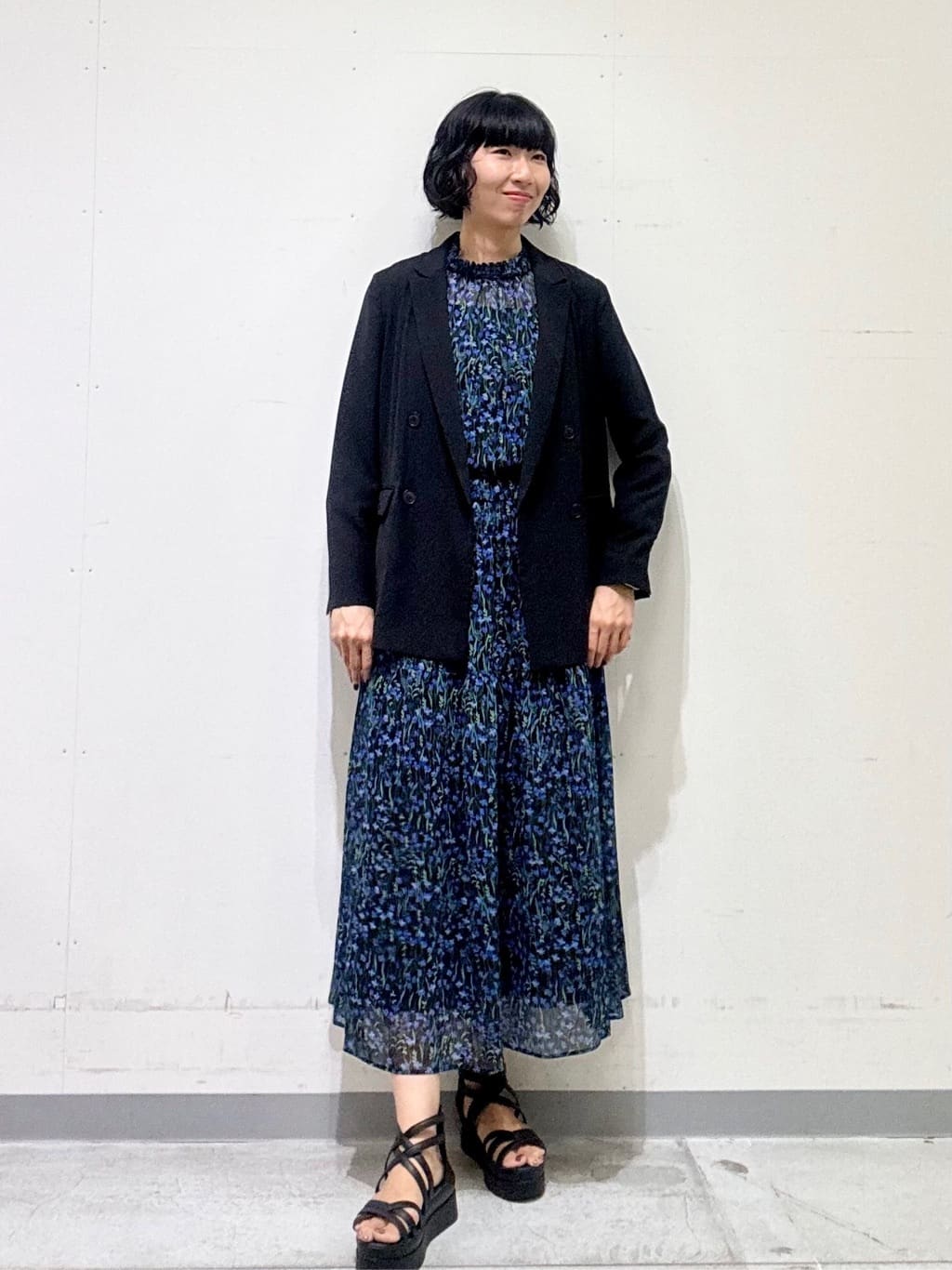 naoさんの「INDIVI｜【軽く羽織れる！】ダブルジャケット」を使ったコーディネート