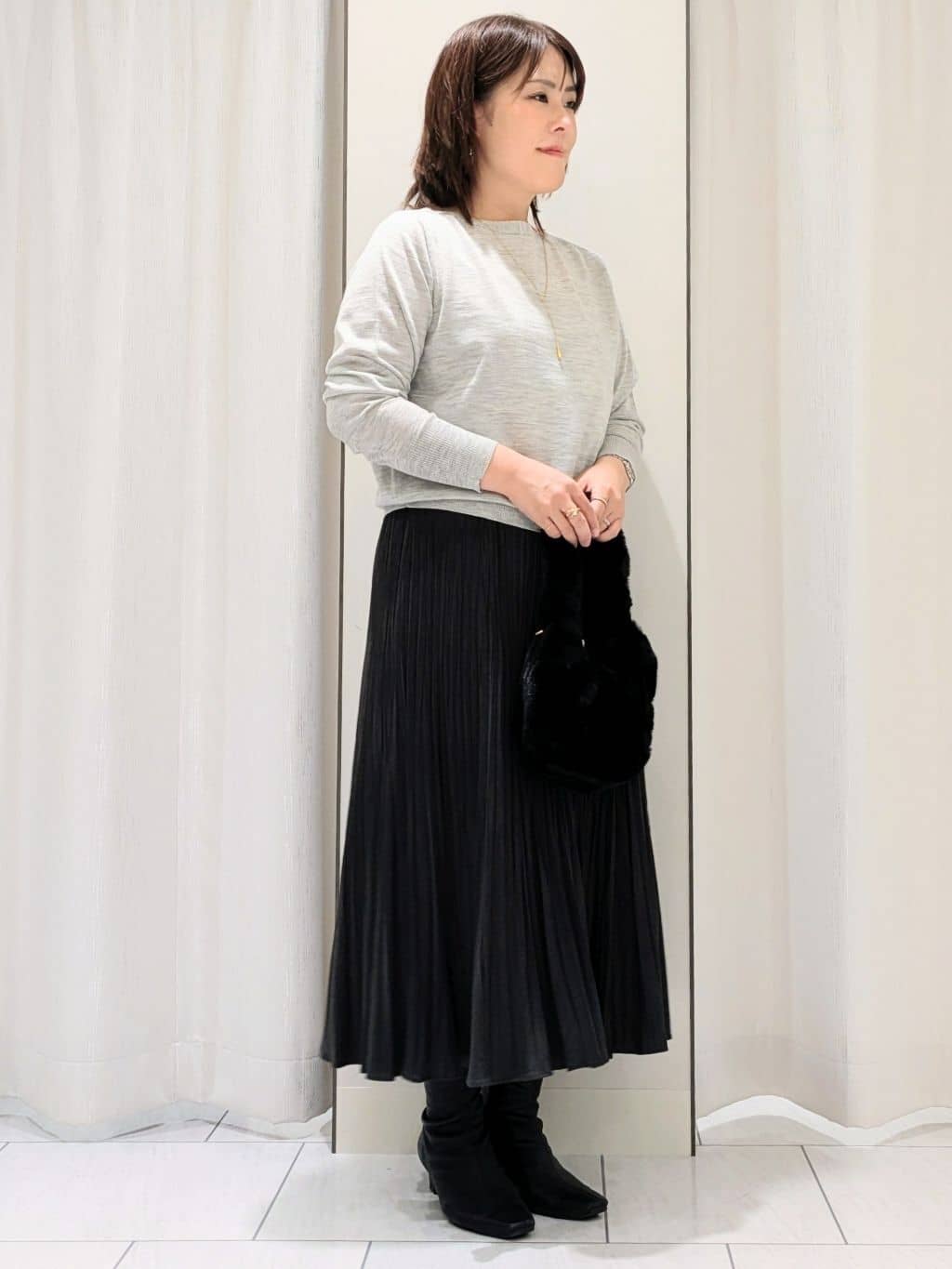 Onumaさんの「UNTITLED｜【アンサンブル可/洗える/ボタンなし】シルクウールカシミヤ 着流しカーディガン」を使ったコーディネート