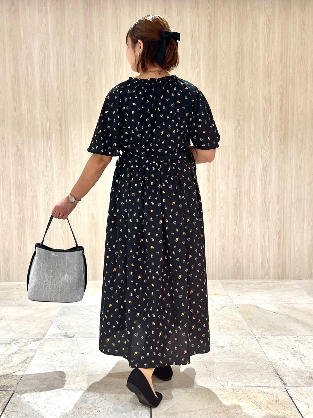 ARISAさんの「grove｜最終お値下げ！！【人間工学】つつまれフィットバレエシューズ （抗菌防臭加工裏地使用）」を使ったコーディネート