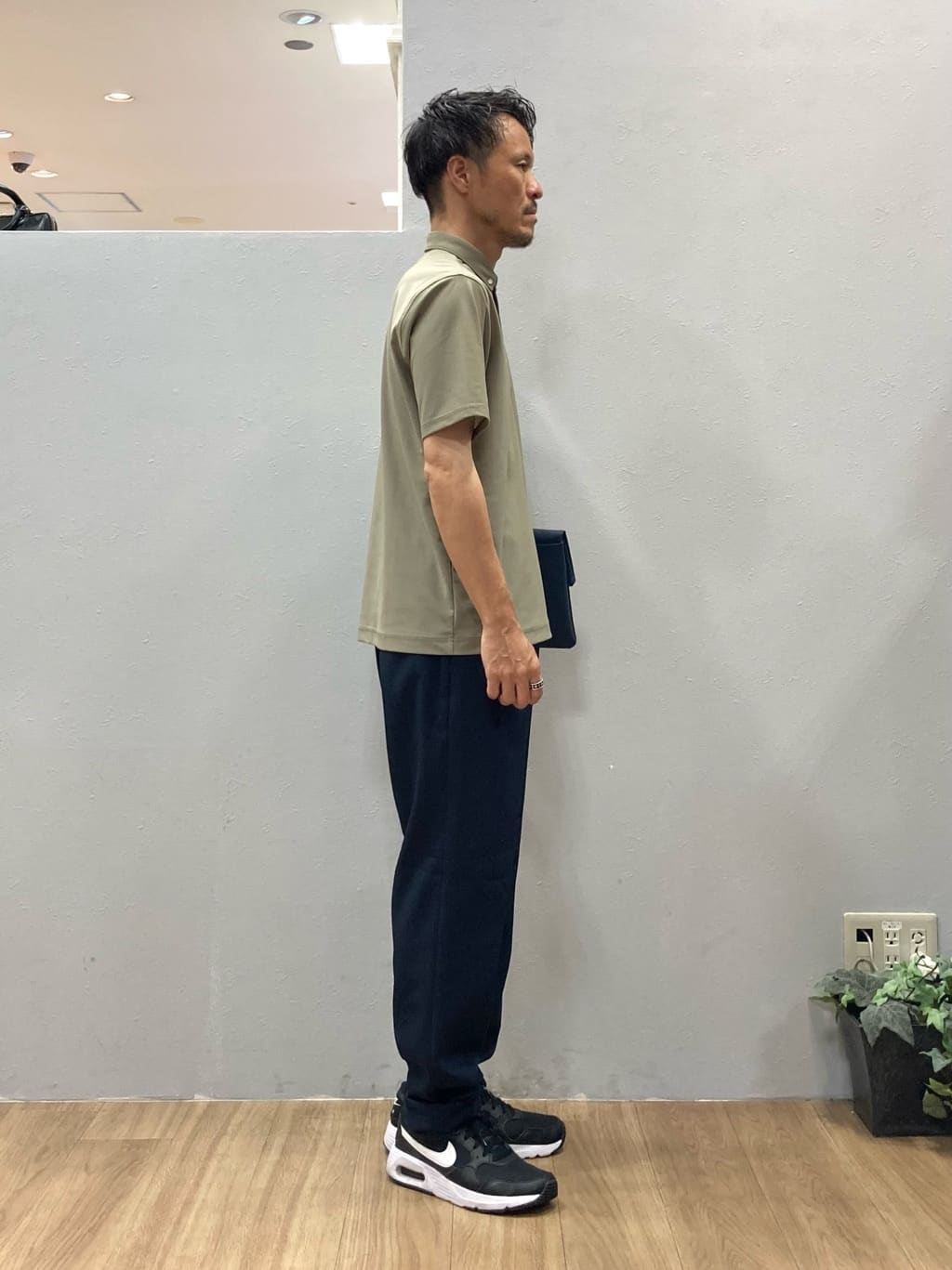 シュンさんの「TAKEO KIKUCHI｜【COOL CITY WEAR】エアートール ポロシャツ /接触冷感・通気性」を使ったコーディネート