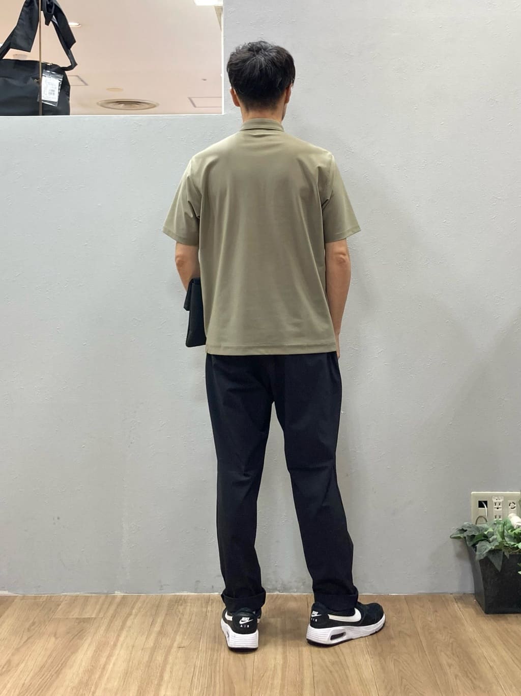 シュンさんの「TAKEO KIKUCHI｜【COOL CITY WEAR】エアートール ポロシャツ /接触冷感・通気性」を使ったコーディネート