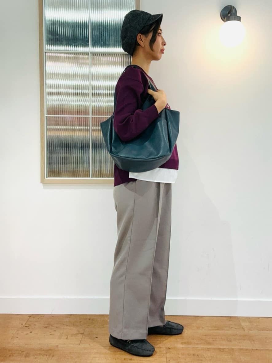 えまんさんの「SHOO･LA･RUE｜【洗濯機可/S-LL/高レビュー】上品シルエットで美しい イージーワイドパンツ」を使ったコーディネート