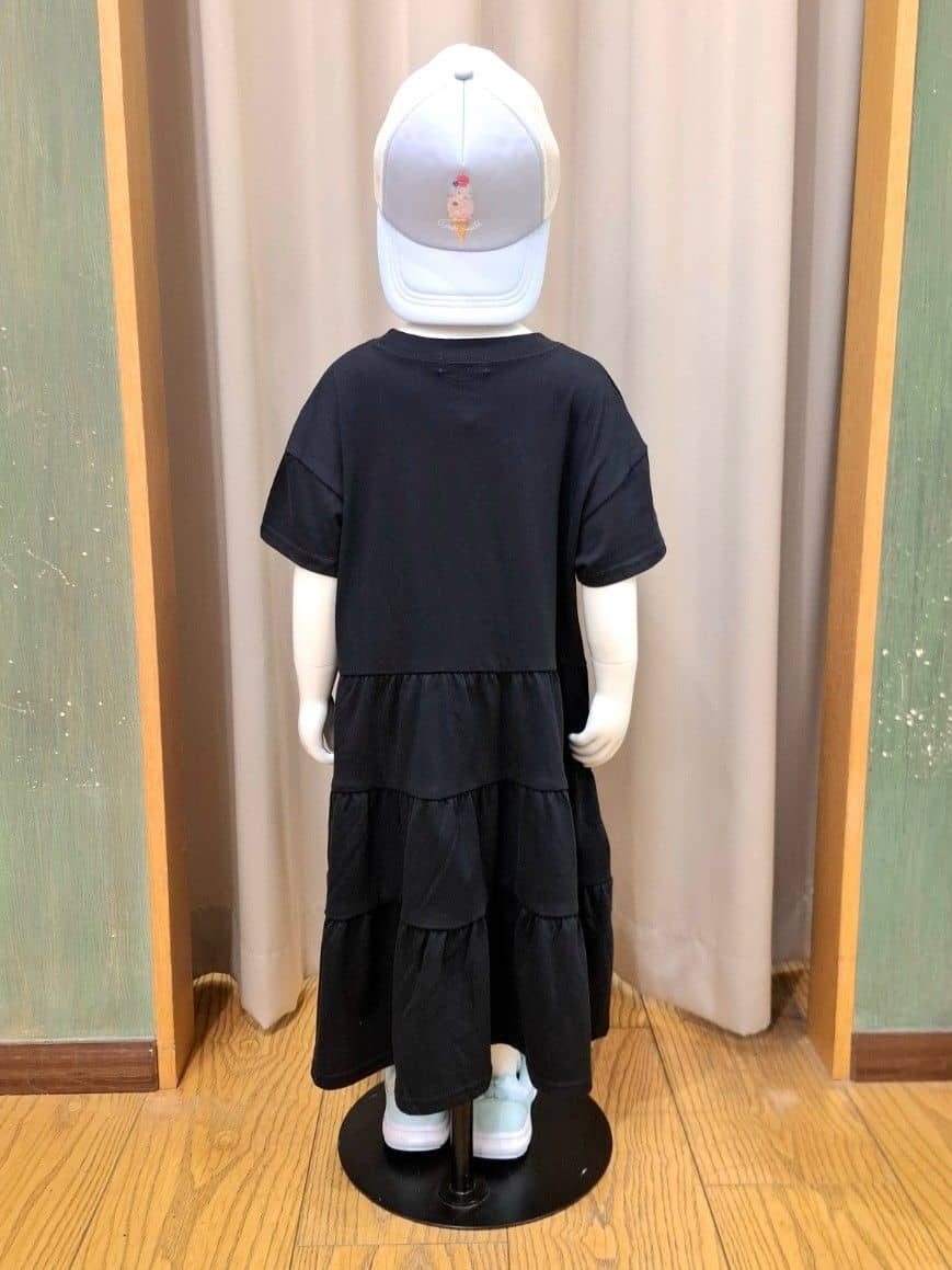 haruさんの「SHOO･LA･RUE｜スノードームプリントティアードカットワンピ」を使ったコーディネート