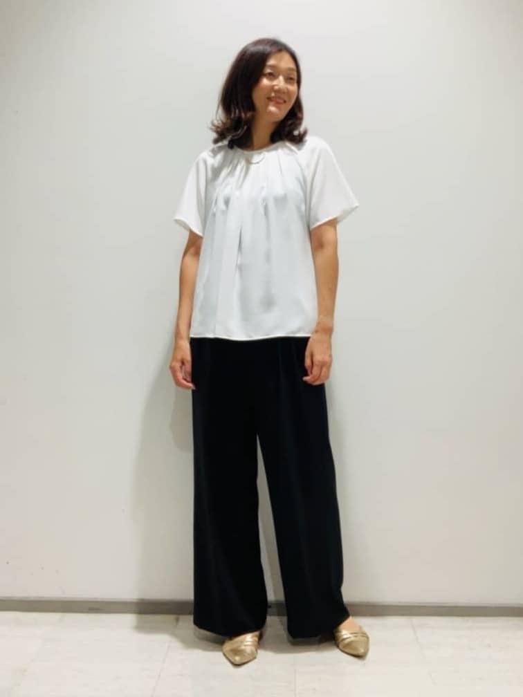 fujiさんの「INDIVI｜【軽く羽織れる！】ダブルジャケット」を使ったコーディネート