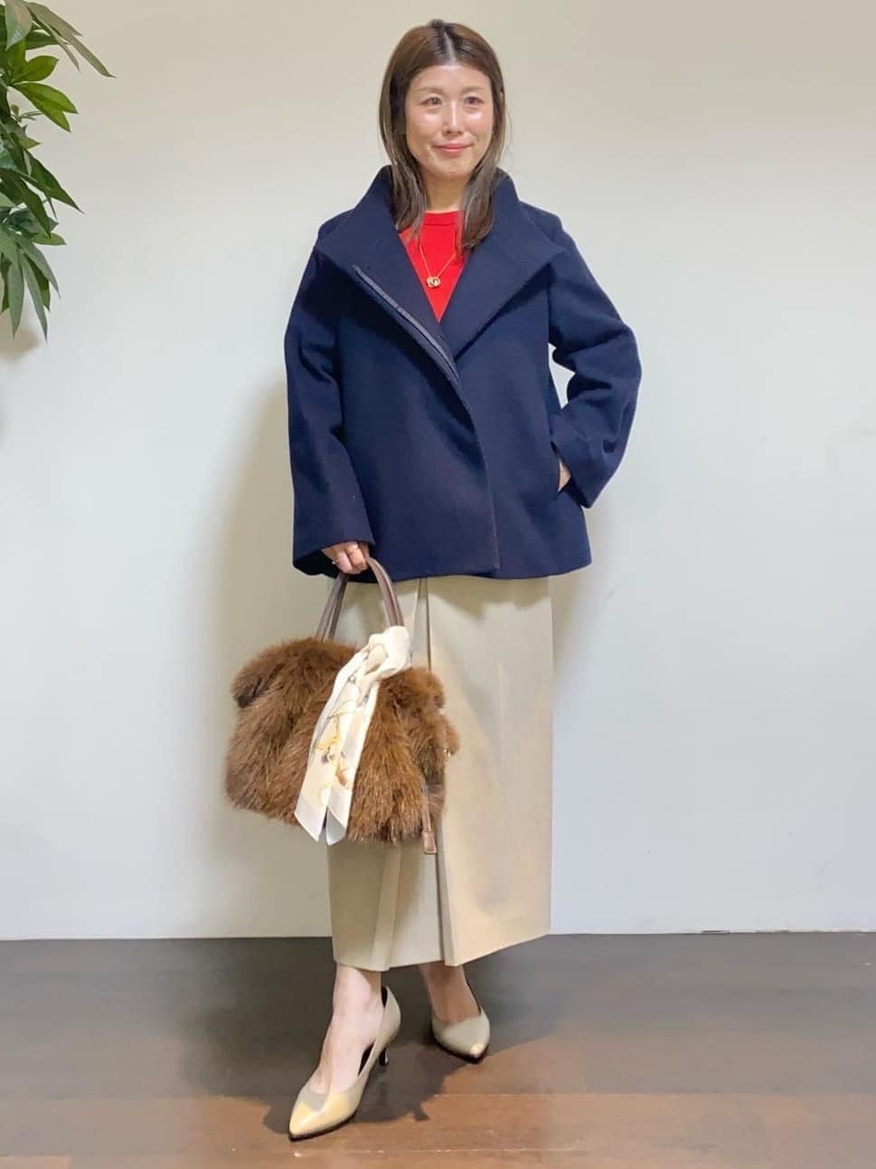 tomoさんの「UNTITLED｜【着回しが効く／オンオフアウター】ウールショートコート」を使ったコーディネート