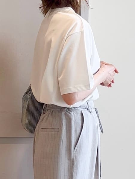 yamakoさんの「grove｜ロープベルトで差がつく 洗練リラックスパンツ」を使ったコーディネート