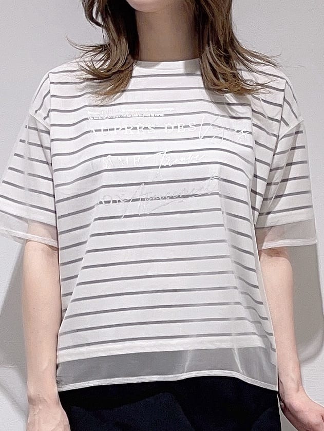 HITOMIさんの「grove｜ラフだけどおしゃれ　チュールレイヤードTシャツ」を使ったコーディネート