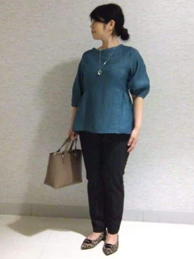 sakoさんの「Reflect｜【すっきり見え！長め丈】ペプラムデザインシアーブラウス」を使ったコーディネート