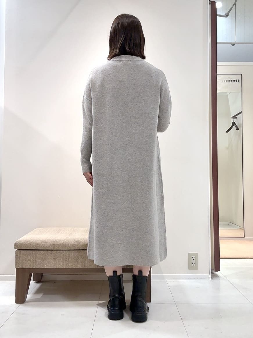 YUIさんの「UNTITLED｜【トレンド/ジレ】フェイクファーベスト」を使ったコーディネート