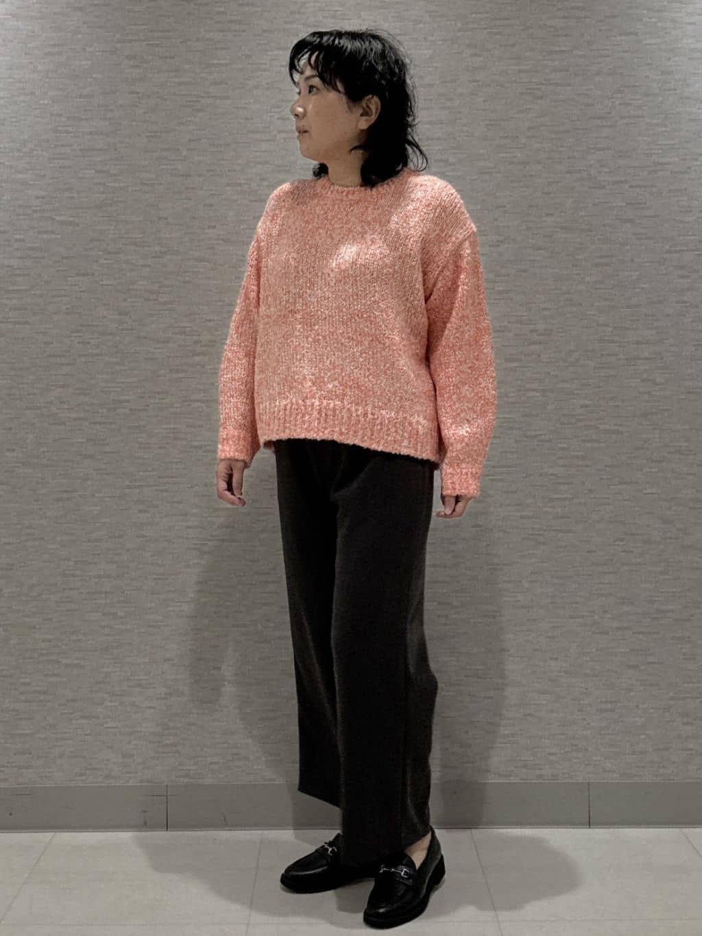 KOJIMAさんの「Reflect｜【一枚で着映え◎／ゆったり着られるワンサイズ】スパンコール&times;ラメニット」を使ったコーディネート