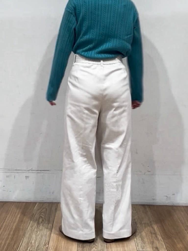 山さんさんの「grove｜【毛玉軽減／洗える】クロップドミニケーブルニット」を使ったコーディネート