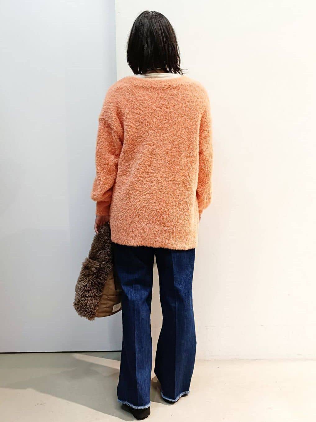 あんさんの「THE SHOP TK｜【ふわふわあったか】フェザーカーディガン」を使ったコーディネート