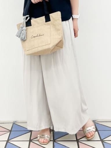 Kiyoさんの「COUP DE CHANCE｜【手洗い可】リラクシーフレアパンツ」を使ったコーディネート
