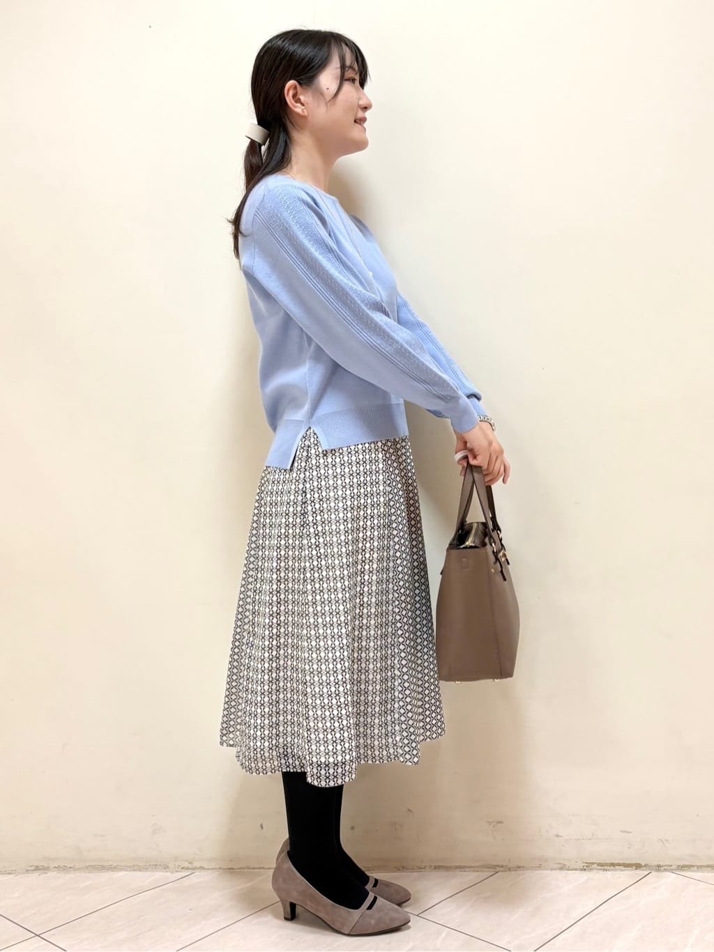 mikiさんの「Reflect｜【選べる6色／長く着られる◎】ボートネックニット」を使ったコーディネート