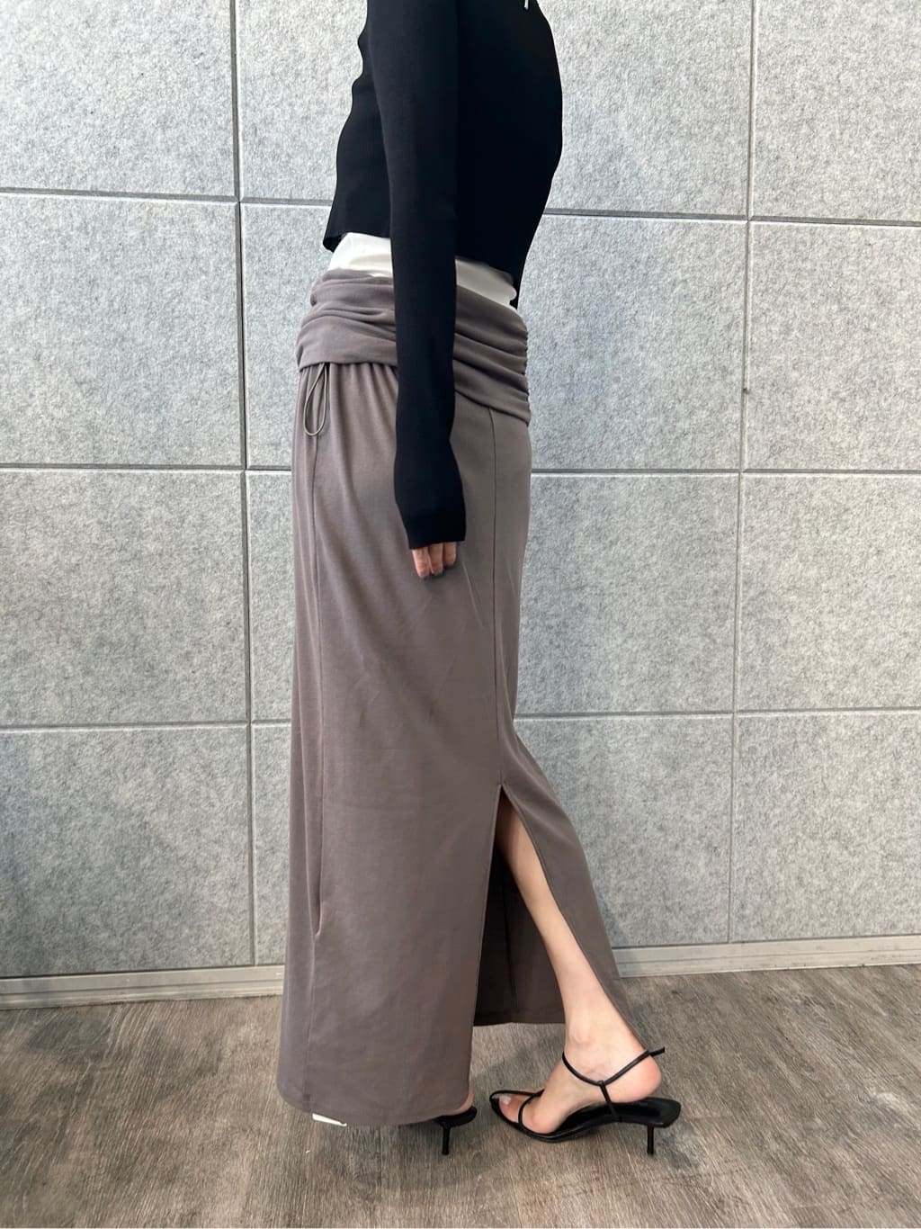 harunaさんの「CODE A｜drawstring skirt dress」を使ったコーディネート