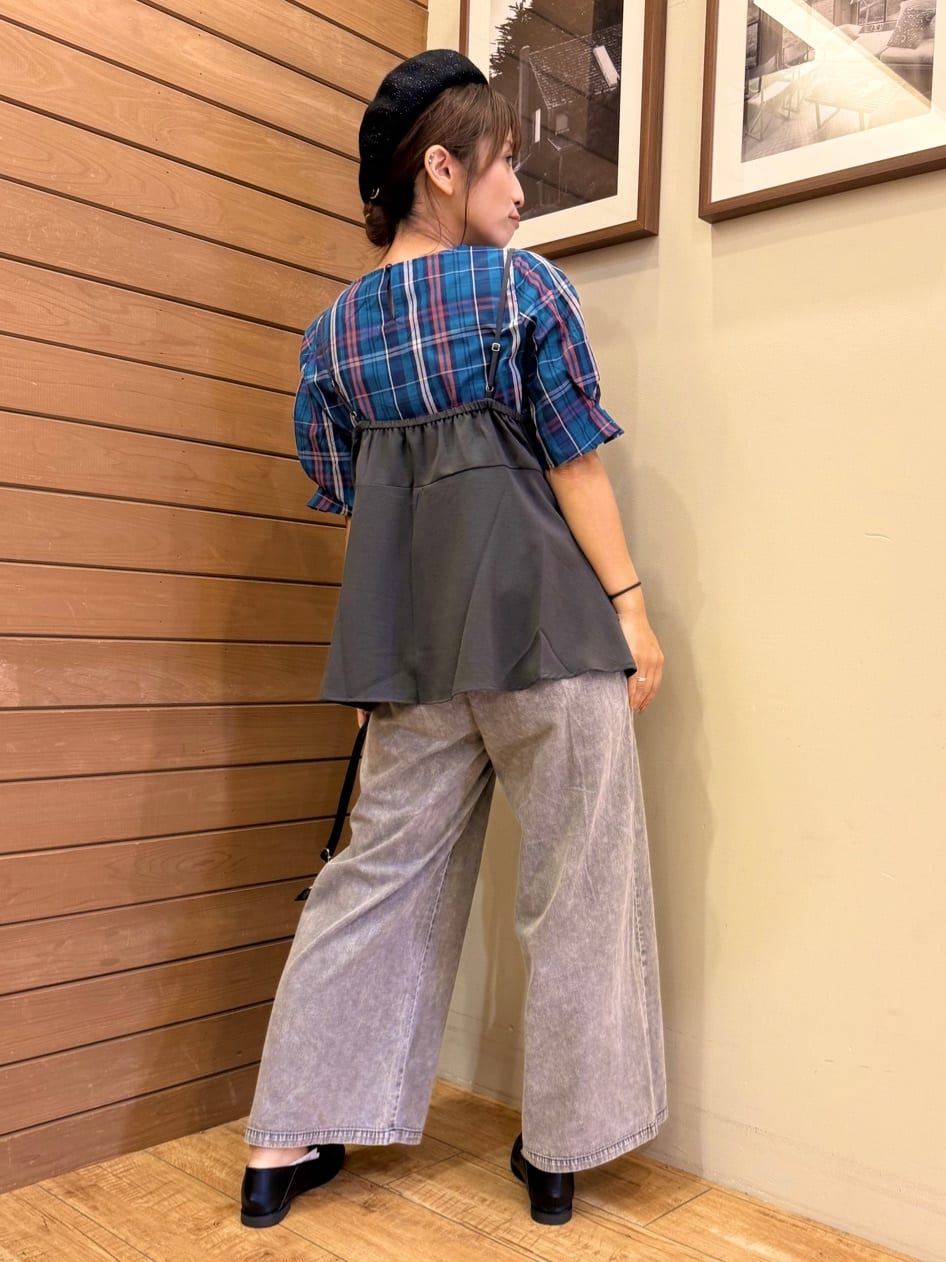 MINMINさんの「SHOO･LA･RUE｜【S-LL/5分袖】お袖タックできれいに魅せる 大人のチェックブラウス」を使ったコーディネート