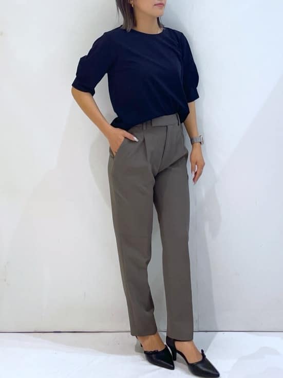 manaさんの「OPAQUE.CLIP｜パフスリーブトップス【洗濯機洗い可】」を使ったコーディネート