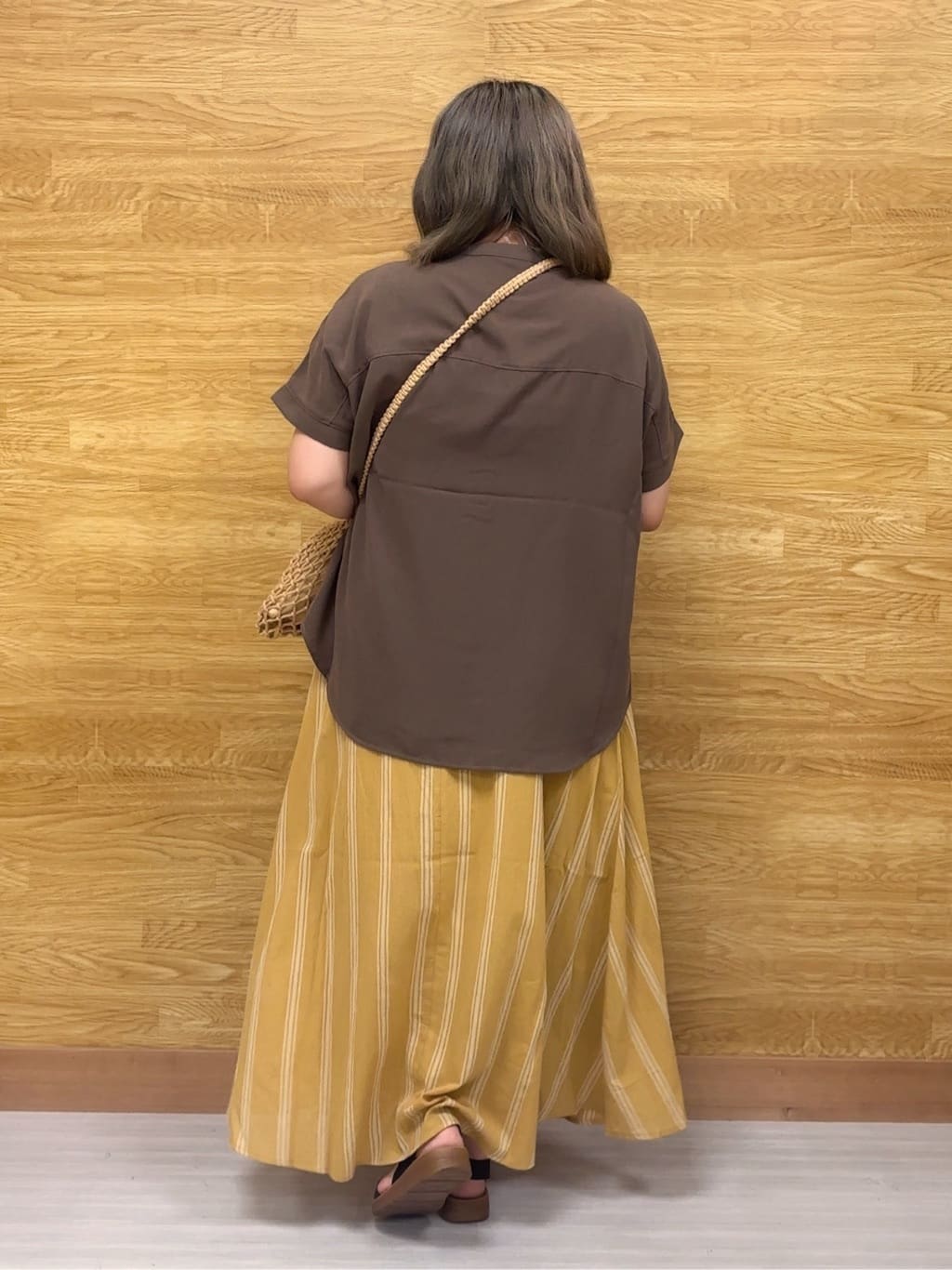 ぁむさんの「SHOO･LA･RUE｜【洗える/プチプラ】大人の抜け感をプラスする バンドカラーシャツ」を使ったコーディネート