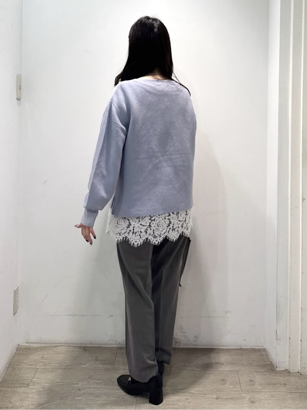 yuicciさんの「OPAQUE.CLIP｜ウォームタッチ イージーテーパードパンツ【洗濯機洗OK／ストレッチ】」を使ったコーディネート